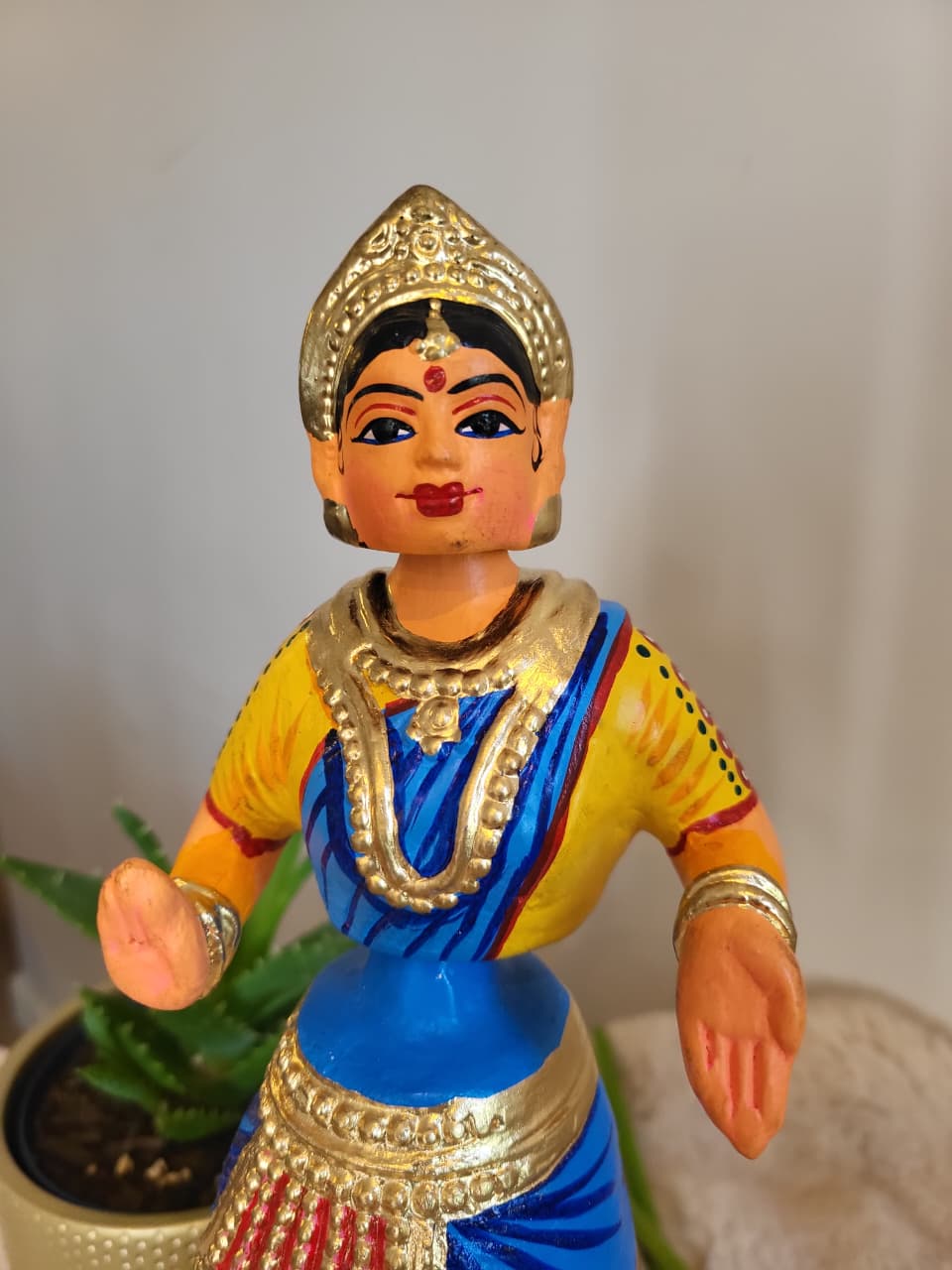 Tanjore Dancing Doll – Hand-Painted Traditional Figurine
