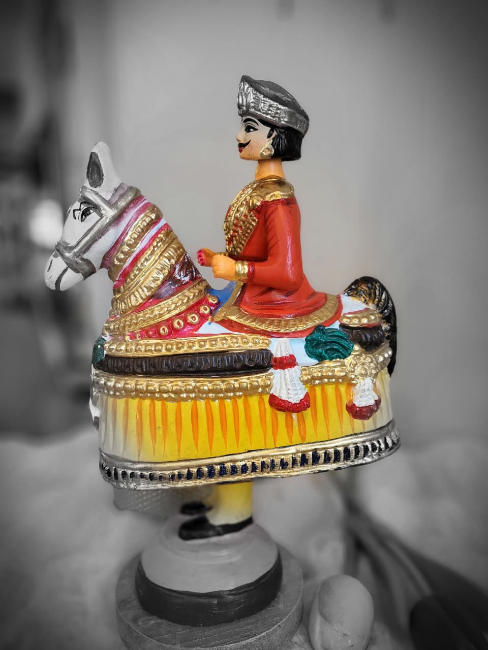 Tanjore Horse & Rider Doll – Hand-Painted Traditional Figurine