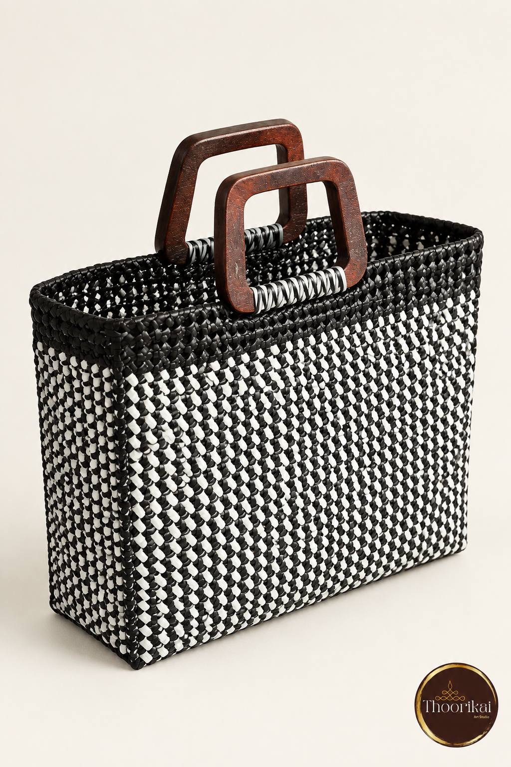 Black-white market bag elevated view
